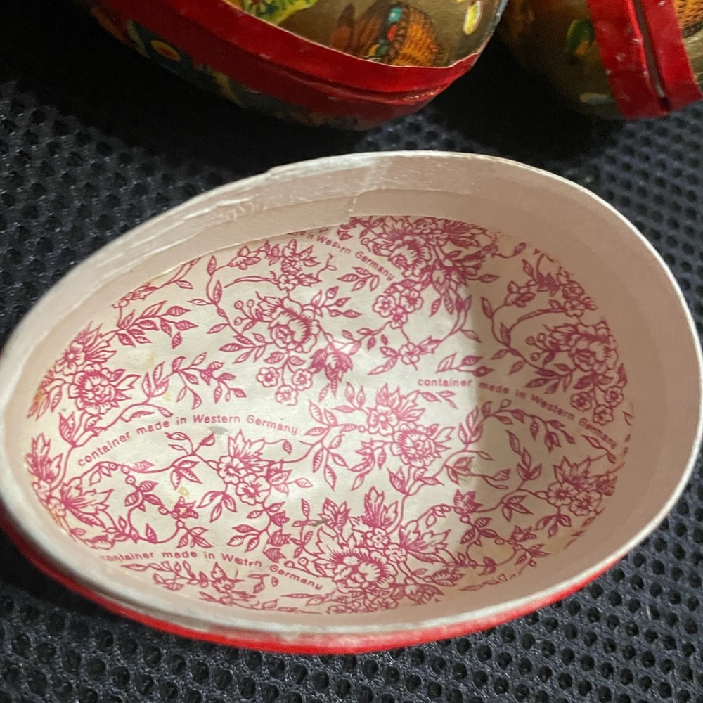 Paper machete eggs made in West Germany